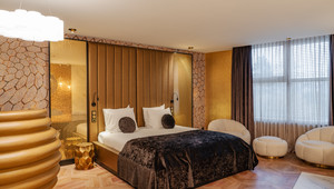 Honey Suite