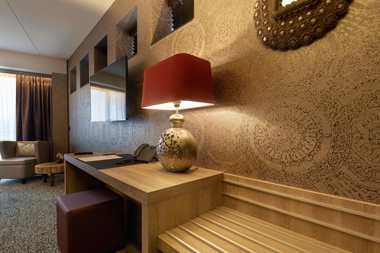 Oriental Suite Hotel Princeville